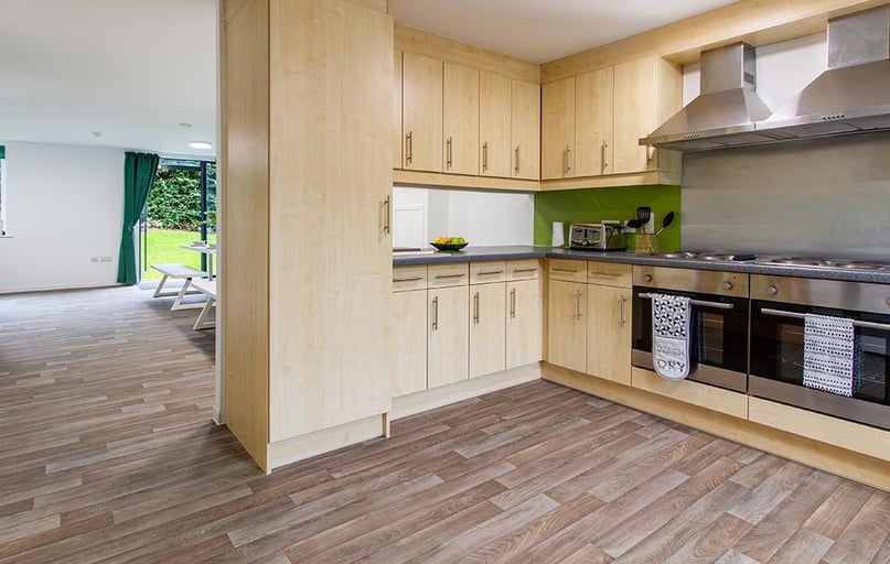 De Walden Way, City Centre, Bradford - Image 1